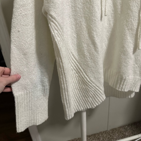 Philosophy Women’s white knit cowl neck pullover sweater size medium - Picture 2 of 5